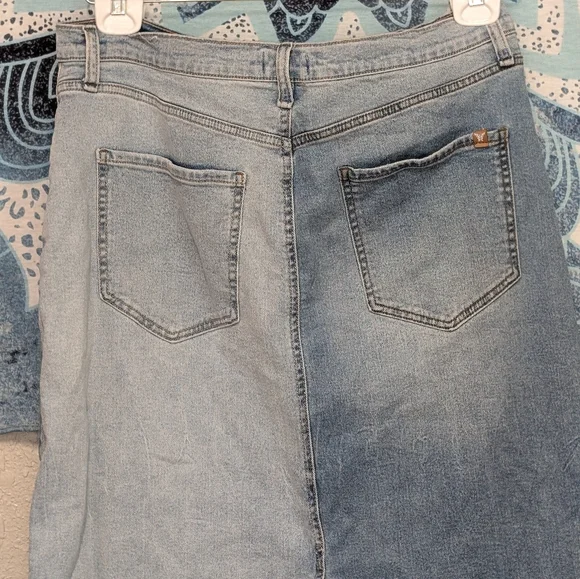 Two-Tone Light Denim Maxi Skirt 14 Slit Raw Hem Boho Indie Sleaze Pockets - Picture 3 of 8